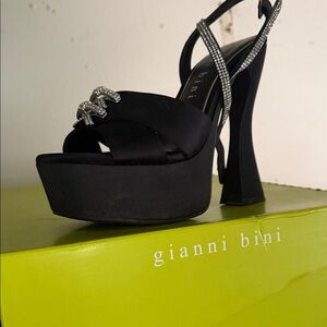 Gianni Bini Black Strappy Platform Heels
